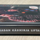 Douglas Adams: Linnunradan käsikirja liftareille (1981) 2DVD - pikkukuva 3