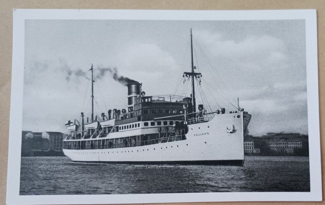 s/s Wellamo lähdössä kaupungista, mv pk, p. 1966