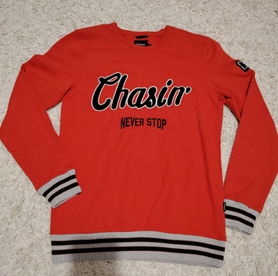 Chasin' uusi pusero