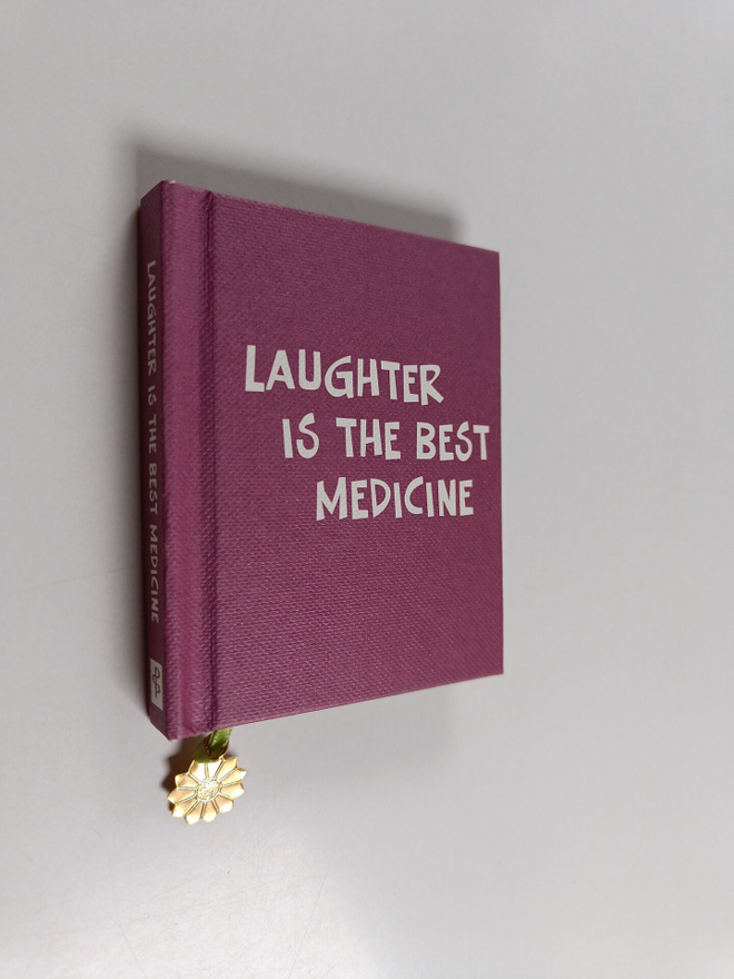 Evelyn Beilenson ym. : Laughter Is the Best Medicine