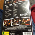 DVD :   TWANG! LIVE   -  RAUTALANKA DVD ( SIS POSTIKULU  ) - pikkukuva 2