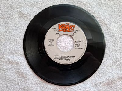 Kake Singers – Ollaan Kahden Lällällää 7" single