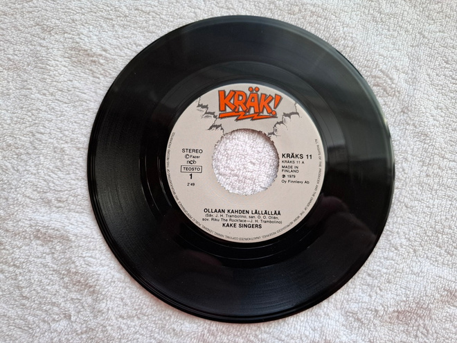 Kake Singers – Ollaan Kahden Lällällää 7" single