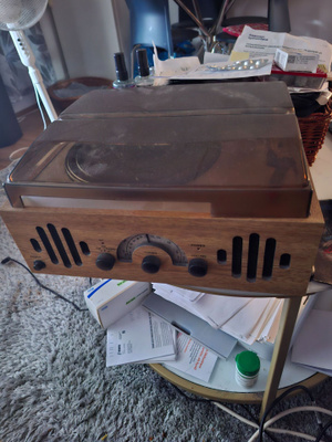 Radio/Lp levysoitin
