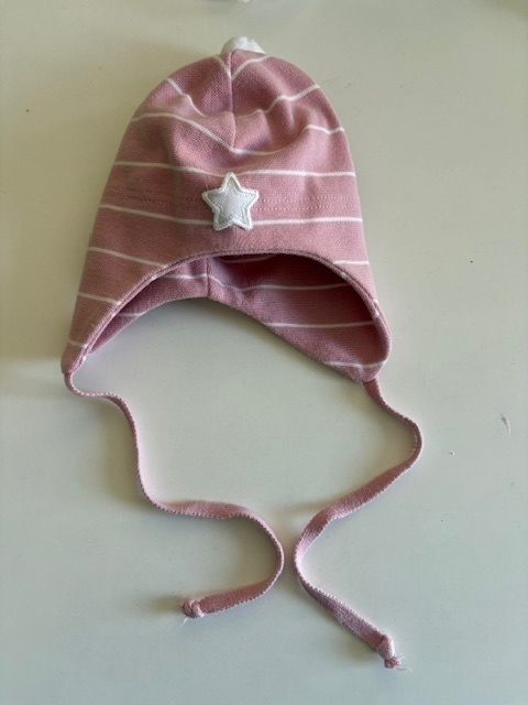 Kivat tähti pipo koko 44/46 cm