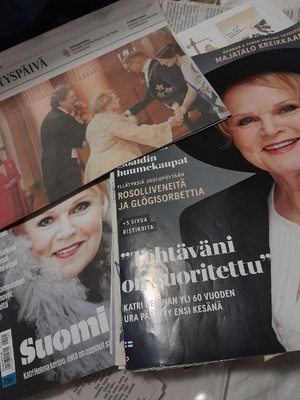 Katri-Helena lehtileikkeitä