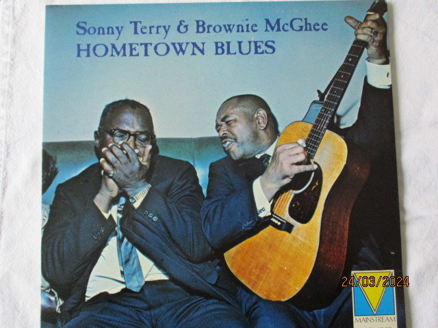 Sonny Terry & Brownie McGhee HOMETOWN BLUES (LP)