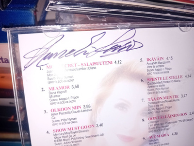 CD Anneli Sari : Suuret tunteet - Suuret laulut ( SIGNED )