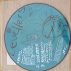Levellers Fantasy 7 45 kuvalevy UK 1995 - pikkukuva 2