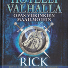 Rick Riordan: Magnus Chase opas - Hotelli Valhalla (sid.) - pikkukuva 1
