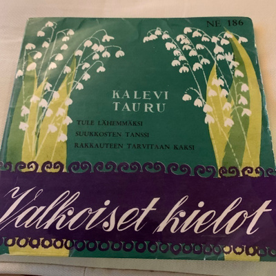 KALEVI TAURU: Valkoiset kielot- EP *FIN 1958