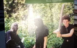 Leppälahti : Roolipelaaminen ( SIS POSTIKULU)