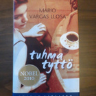 Mario Vargas Llosa: Tuhma tyttö - pikkukuva 1