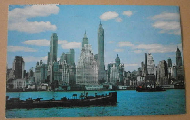 USA, New York, kaupungin siluettia, p. 1968 Suomeen
