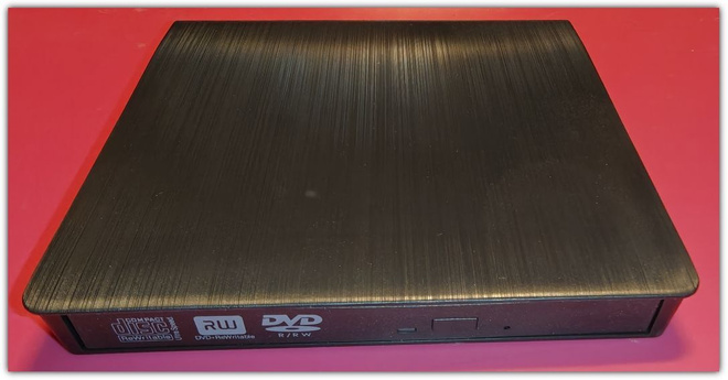 Uusi USB DVD-asema - ulkoinen DVD/CD-polttava asema #31697