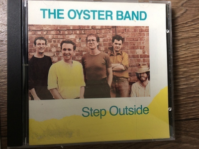 THE OYSTER BAND: STEP OUTSIDE CD 1987