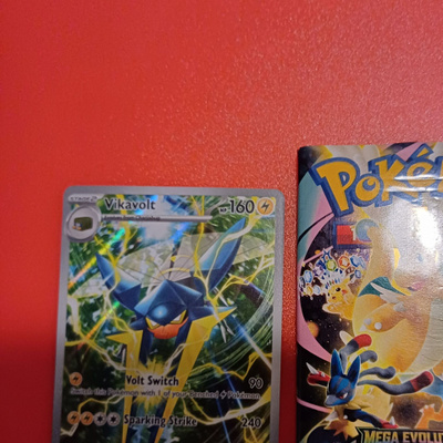 Pokemon Vikavolt hp 160 holo