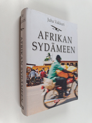 Juha Vakkuri : Afrikan sydämeen