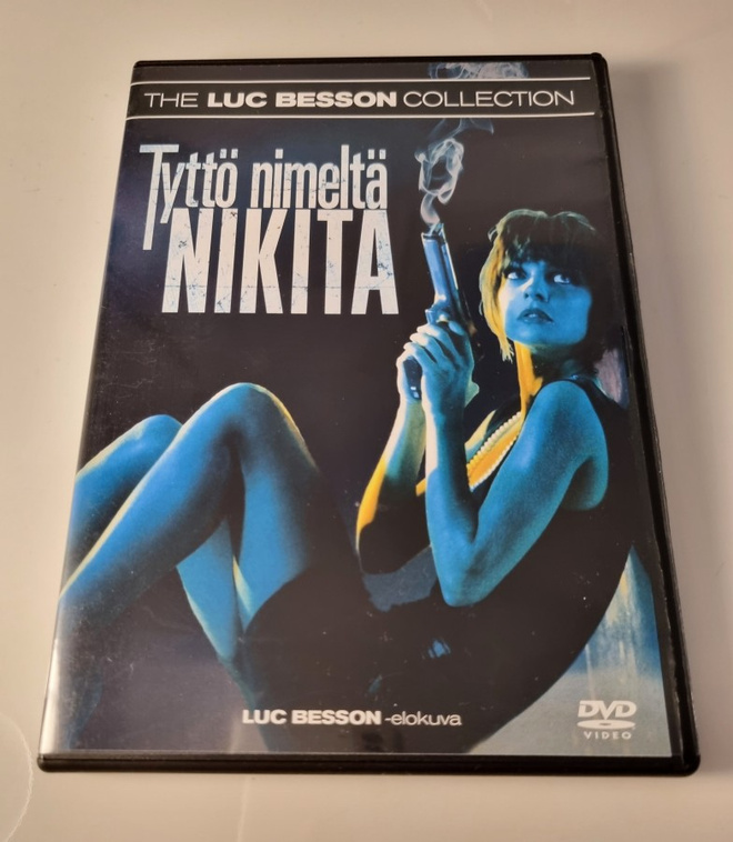 Tyttö nimeltä Nikita (Luc Besson, 1990) dvd