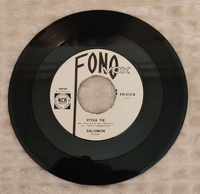 Salomon Pitkä Tie 7"Single