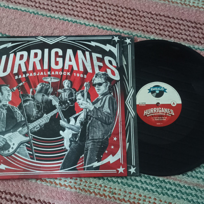 Hurriganes LP Saapasjalka Rock 1983