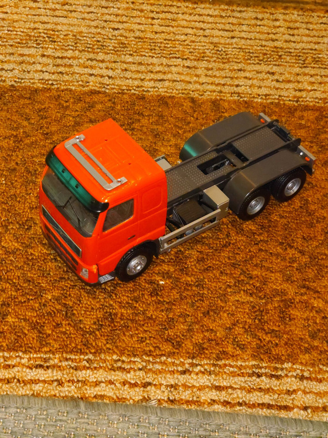 EMEK VOLVO FH ALUSTA