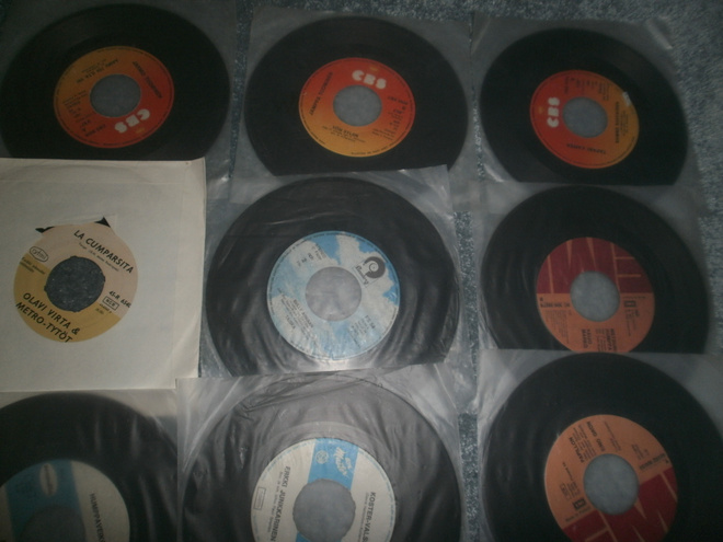 Vinyylisinglejä 7"