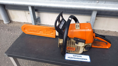 [T3205] STIHL 025 Moottorisaha