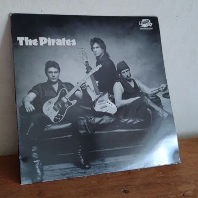 The Pirates – Still Shakin' LP