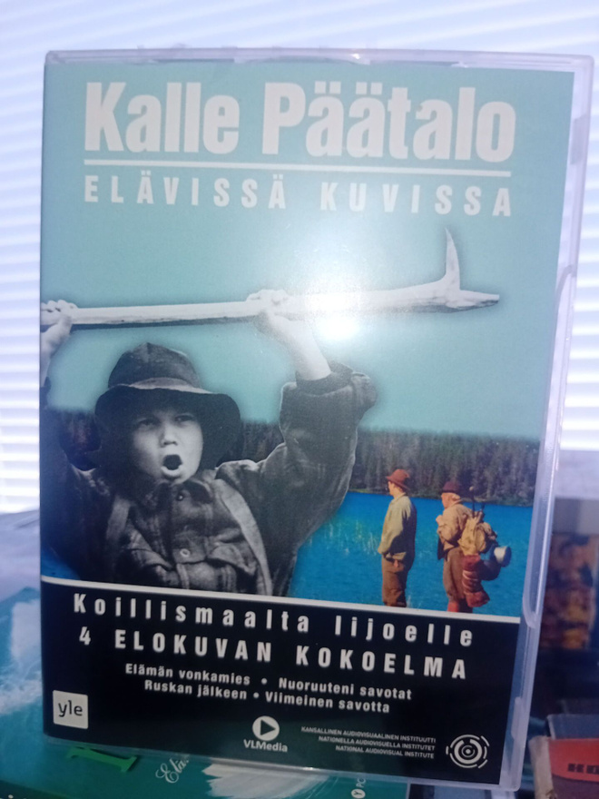 4 DVD Kalle Päätalo elävissä kuvissa ( SIS POSTIKULU )