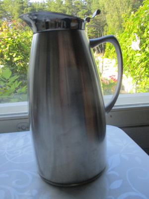 TERMOSKAADIN TERÄKSELLINEN k. 22cm