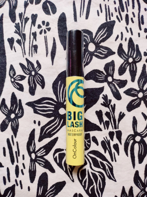 ~Oriflame OnColour Big Lash -vedenkestävä ripsiväri~