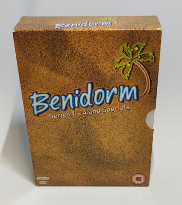 Benidorm 1-4 ( dvd ei suomi tekstejä )