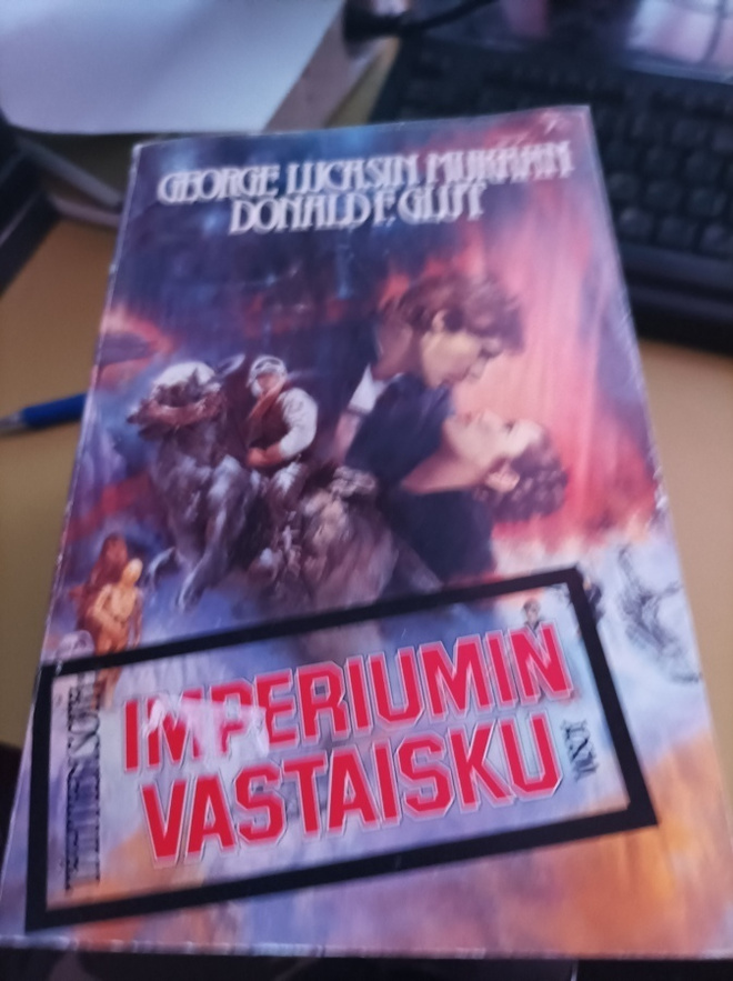 Donald F. Glut Imperiumin vastaisku