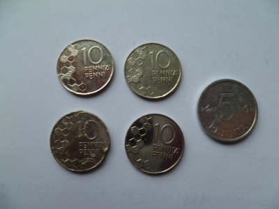 SUOMI vanhoja kolikoita 5 kpl
