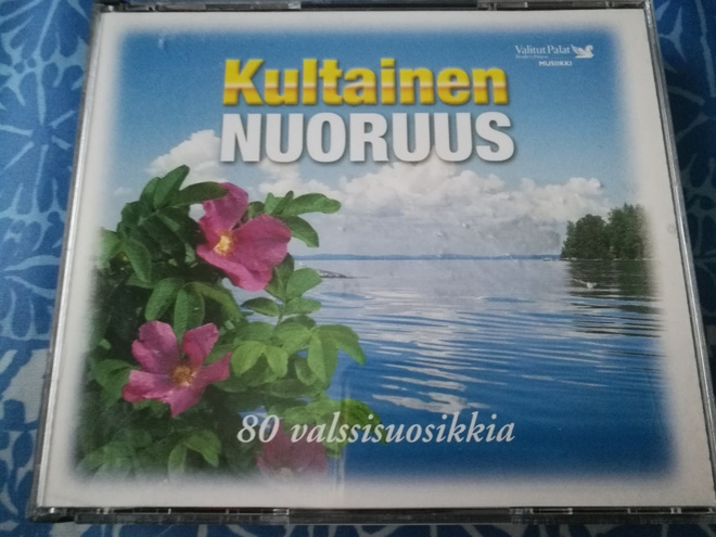 KULTAINEN NUORUUS-4CD,VALITUT PALAT, v.2005
