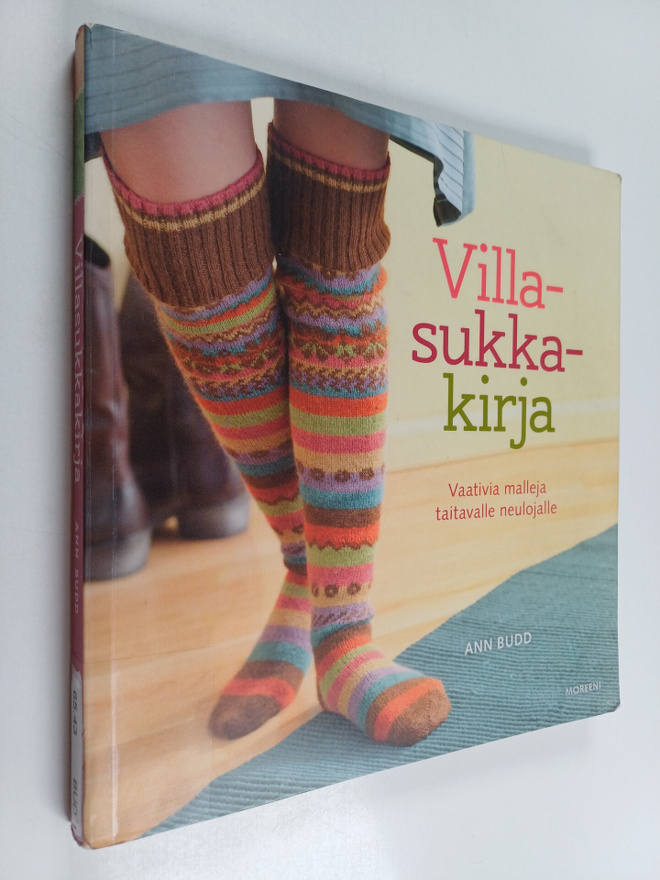 Ann Budd : Villasukkakirja : vaativia malleja taitavalle ...