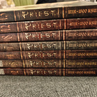 Priest manhwat osat 2, 3, 4, 7, 8, 12, 13 - pikkukuva 3