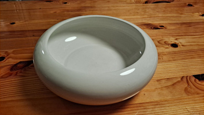 Savikulho, hohtavan valkoinen, 22 cm