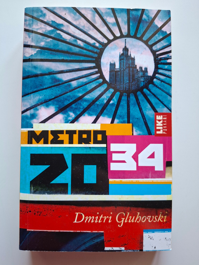 Gluhovski, Dmitri: Metro 2034 (suomipokkari)
