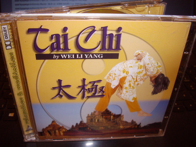 CD :  TAI CHI  by WEI LI YANG  ( Sis. postikulut )