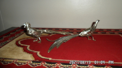 VINTAGE METALLI PÖYTÄKORISTEET 2 KPL, PIT. 19 CM