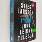 Stieg Larsson : Tyttö joka leikki tulella - pikkukuva 1