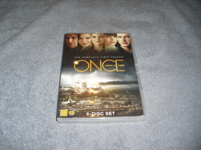 ONCE UPON A TIME (1-kausi)