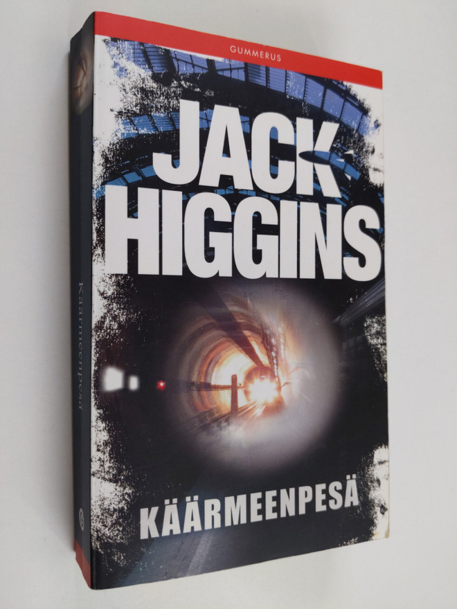 Jack Higgins : Käärmeenpesä
