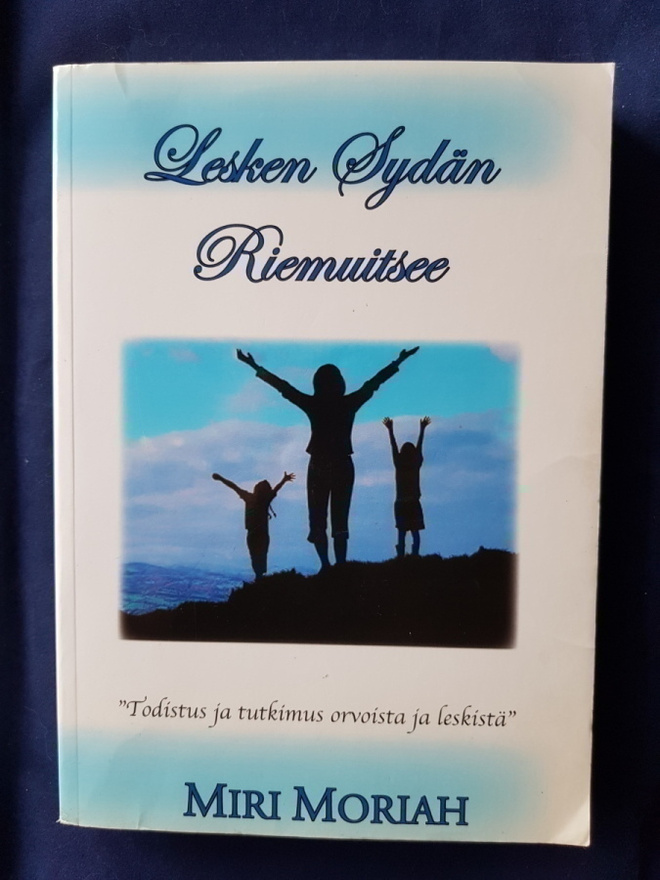 Miri Moriah : Lesken sydän riemuitsee