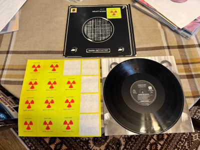 Kraftwerk - Radio Aktivität - Orig. Saksa!