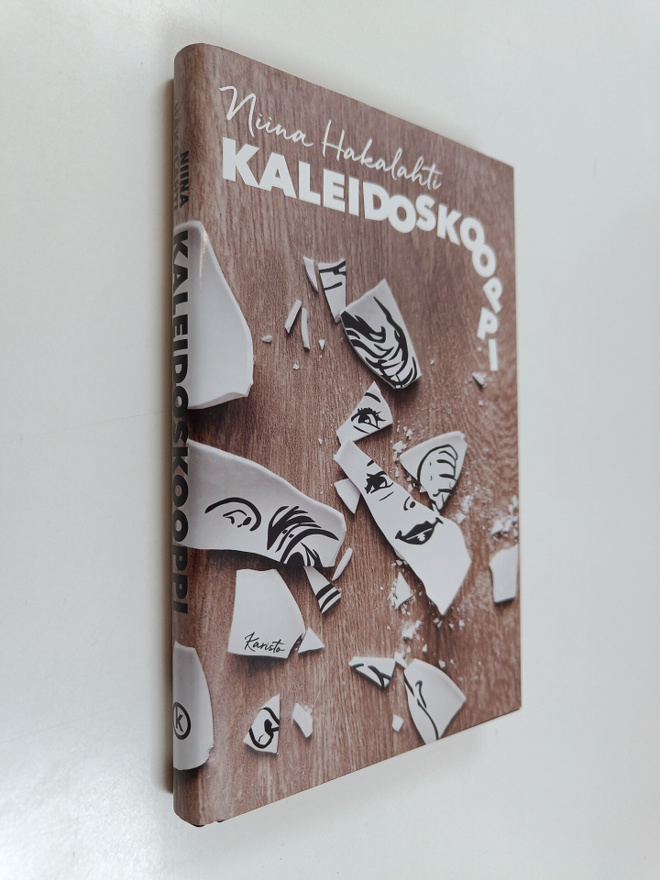 Niina Hakalahti : Kaleidoskooppi