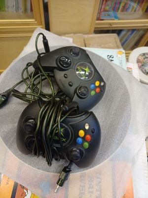 2 kpl Microsoft Xbox Original Controller S orkkis ohjaimia
