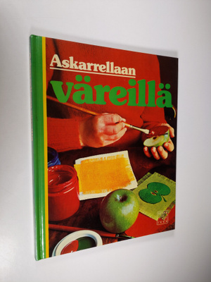Janet Allen : Askarrellaan väreillä
